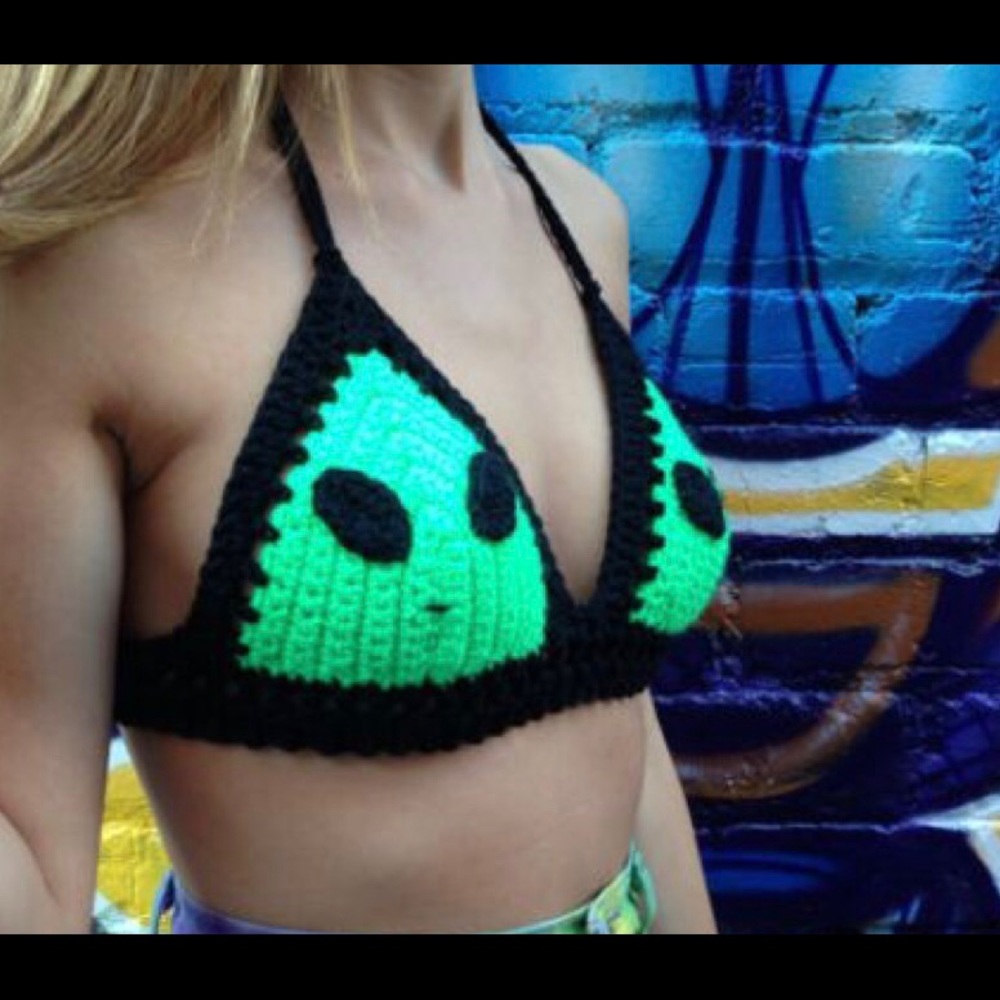 Hippie alien crochet bralette
